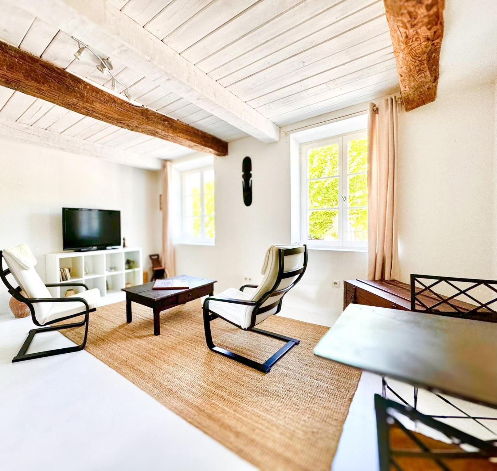 Apartment Calme Et Confort Au Coeur De Bargemon, Parking *